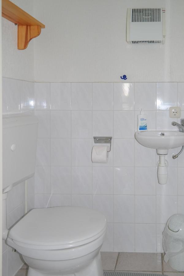 Marilu 6 Pers Allergy-Friendly House On A Typical Dutch Canal And Quiet Place Villa Anjum ภายนอก รูปภาพ